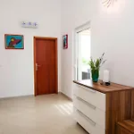 House Srecko Polača