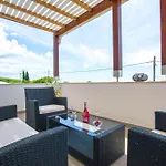 Nyaraló House Srecko *