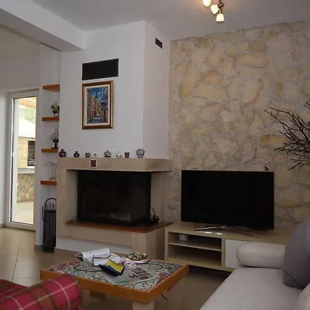 House Srecko *