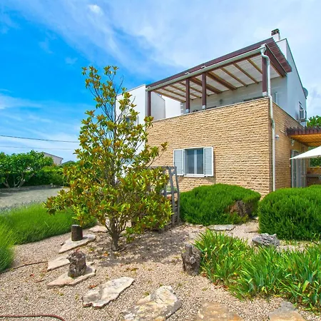 Vakantiehuis House Srecko Polaca