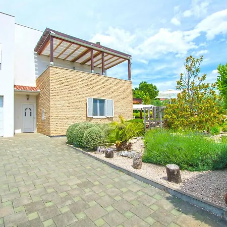 Feriehus House Srecko *
