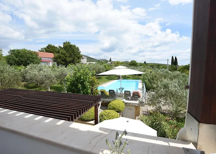 House Srecko 펜션 *