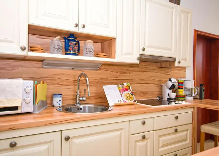 House Srecko 펜션 Polaca